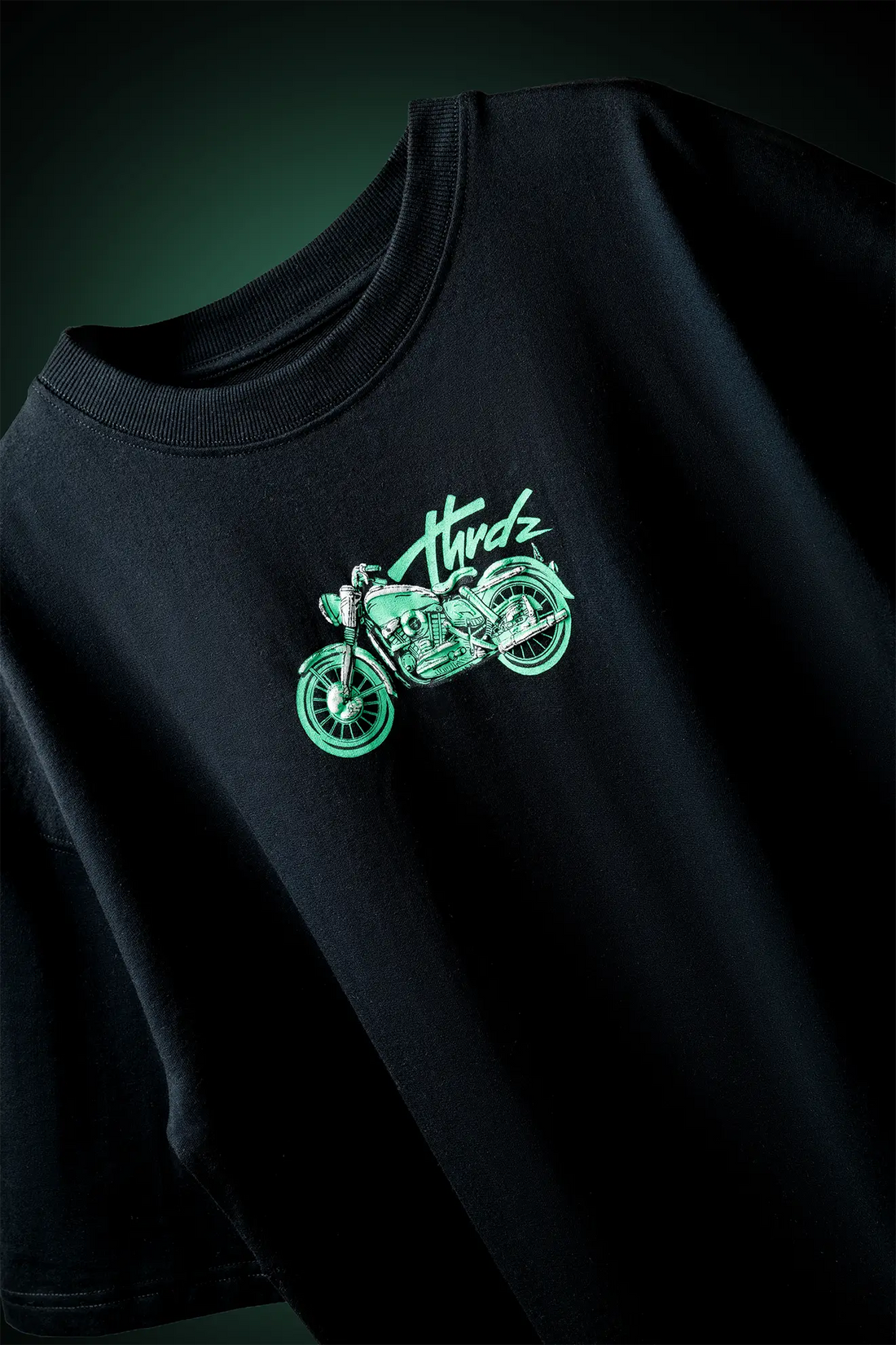 Born to Ride Biker Spirit Drop Shoulder Oversized Boxy Fit T-Shirt for Rugged Street Style (UNISEX)